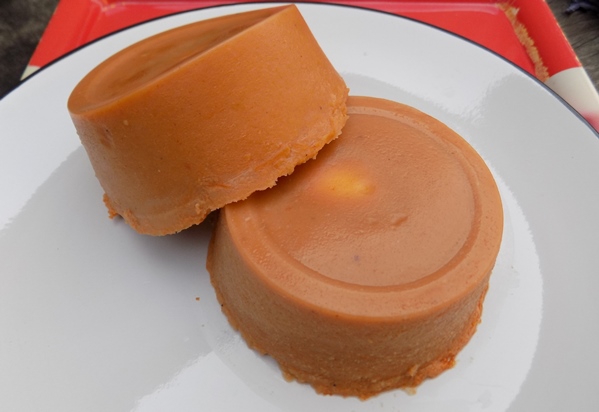 Hot Moi Moi